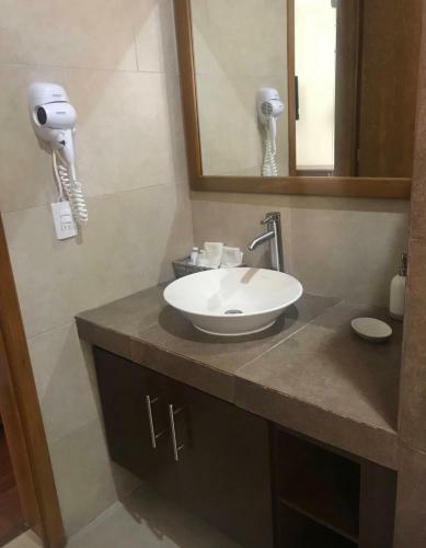 Casa Ejecutiva Excelente Ubicaci�n Moderna Acogedora Y Amplia