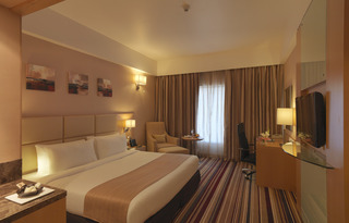 Hotel Country Inn & Suites By Carlson, Mysore