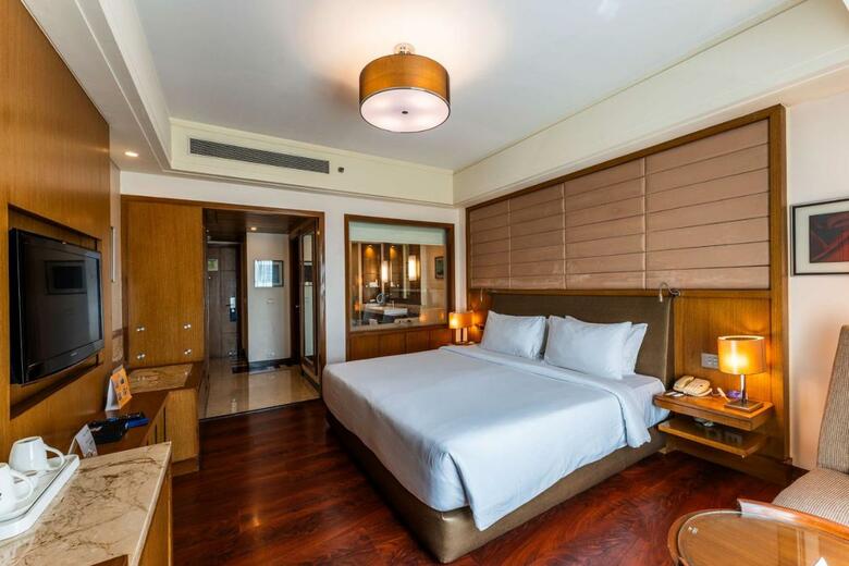 Radisson Blu Hotel, Indore