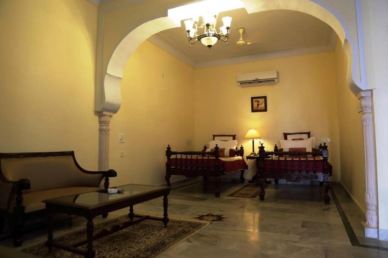 Hotel V Resorts Rajmahal