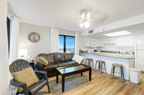 Phoenix 1 Unit 1101
