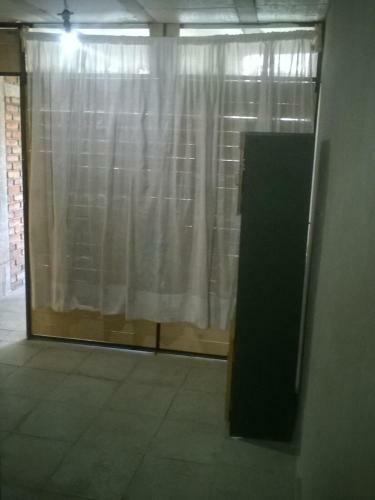 Cuarto Amueblado Con Ba�o Privado Y �reas Comunes.