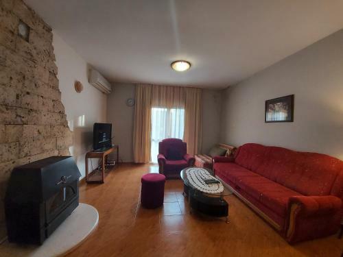 Halcon Casa