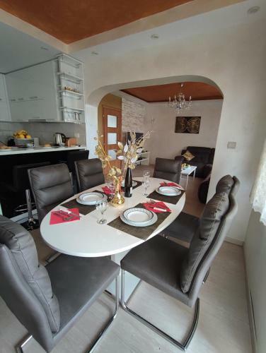 Apartamento Villa Vista Real