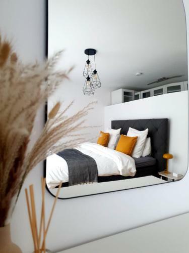 Apartamento 2bd Designer Apt. 134m2 In Strassen