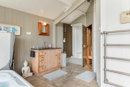 Spa House