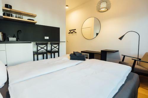 Apartamento New! Elegant Park Studio With A/c Near Old Town