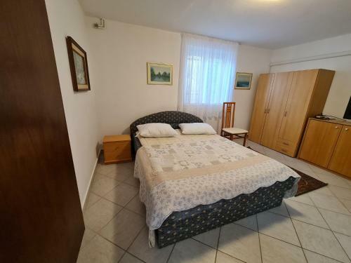 Apartma Pina