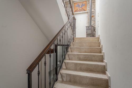 3 Br Villa With A Lovely Garden Gundog?an