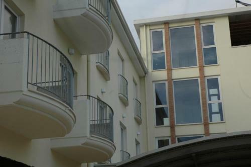Hotel 4 Strade