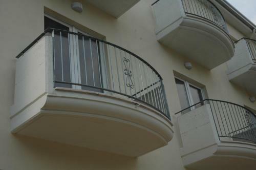 Hotel 4 Strade