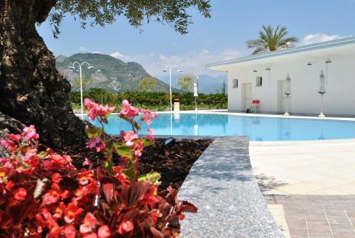 Edra Palace Hotel