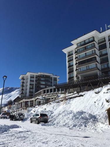 Apartamento Depto Funcional, En La Cordillenera, El Colorado Edificio Monteblanco, Servicio Hom Mb303