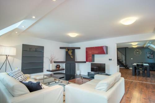 Apartamento Old Town 3 Bedroom Presidential Loft