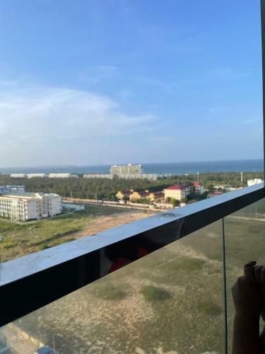 Apartamento C?n H? D?ch V? Cao C?p View Bi?n Apec