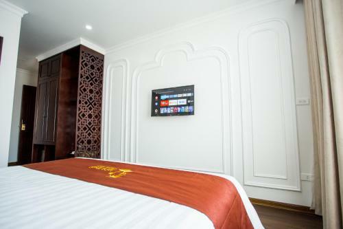 Holiday Hotel Halong Bay