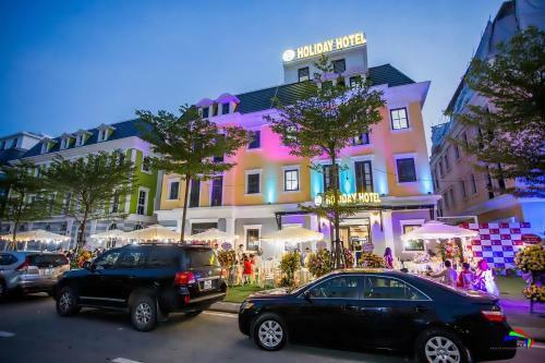 Holiday Hotel Halong Bay