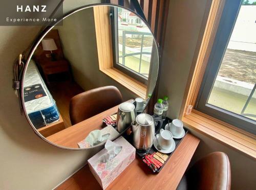 Hanz Dinh Huong Hotel Ha Long