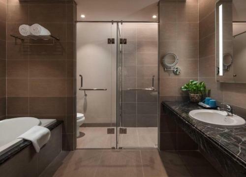 Luxury Apartment In Sheraton With Ocean View