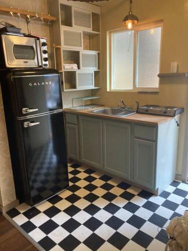 Studio Apartment In Charming Victorian
