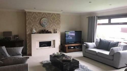 Beautiful Bungalow Nr Brig O Doon 8 Min Walk