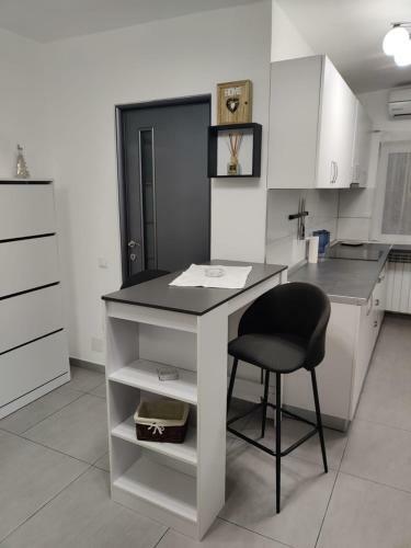 Mdm Apartment