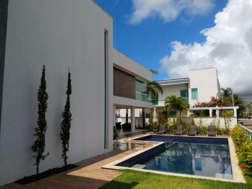 Casa Alto Padr�o 7 Su�tes - Guarajuba