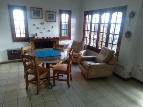 Casa C�ntrica 2 Pisos