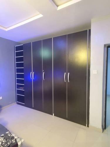 Classy Serviced Ocean View 2 Bedroom Apartment For Shorltet Ikate Lekki