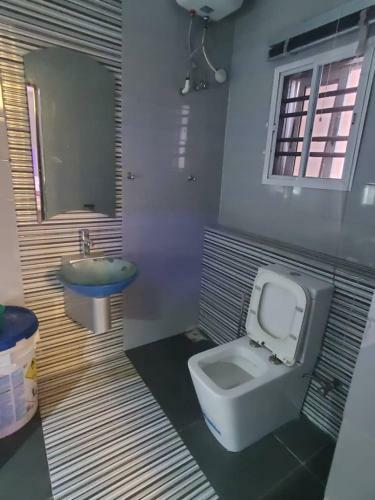 Classy Serviced Ocean View 2 Bedroom Apartment For Shorltet Ikate Lekki