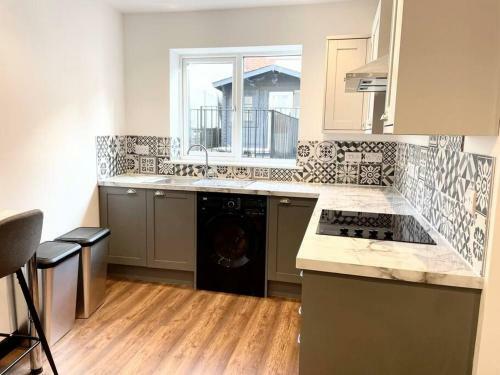 Large Modern, Cosy Home In Bournemouth Town Center