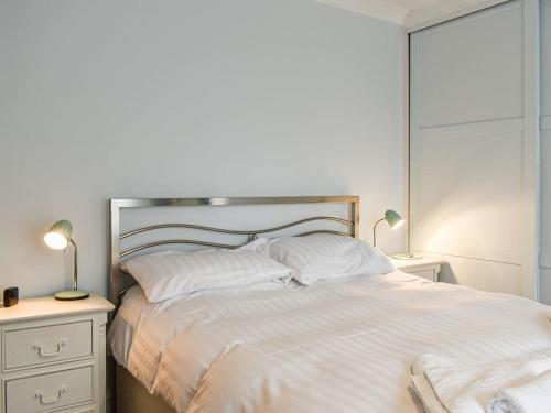 Lowther Apartment