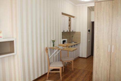 Stephanie Apartament At Staroyevreys?ka Street
