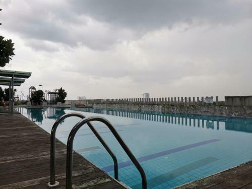 Apartamento Bukit Indah 2br Wifi Netflix High Floor Drich