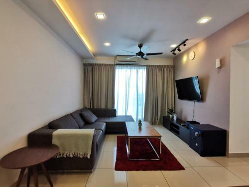 Apartamento Bukit Indah 2br Wifi Netflix High Floor Drich