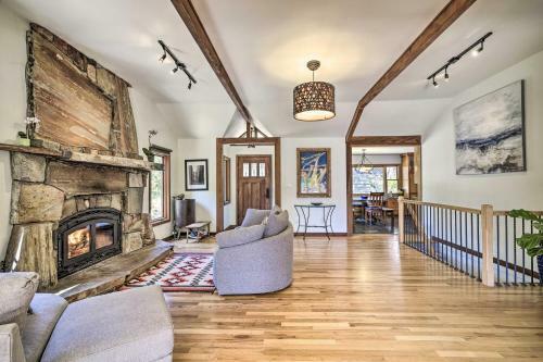 Lovely Los Gatos Escape With Decks And Mtn Views!