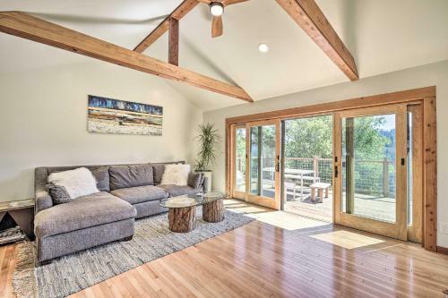 Lovely Los Gatos Escape With Decks And Mtn Views!