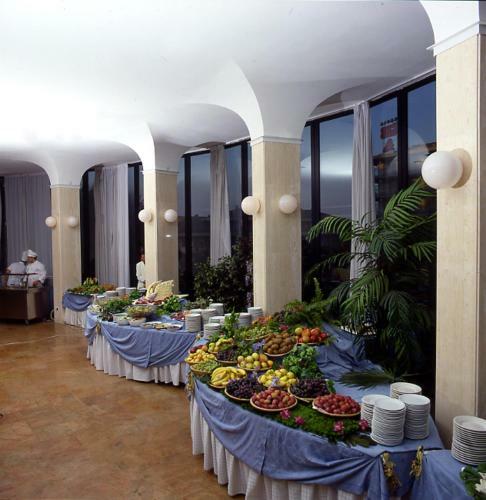 Hotel President