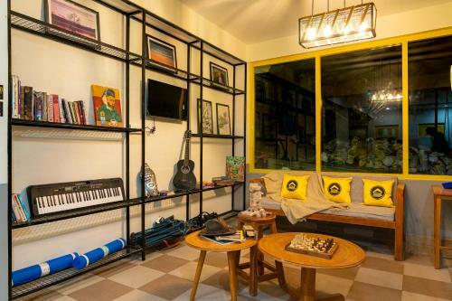 The Hosteller Kareri