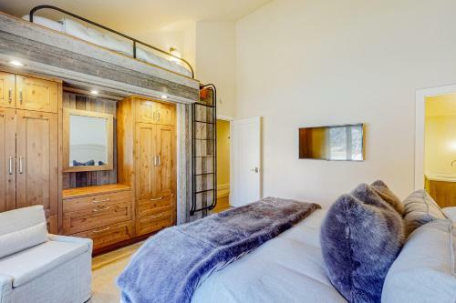 Rocky Mountain Hideaway