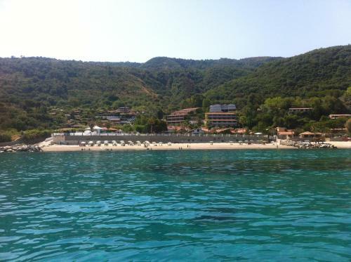 Hotel Cala Petrosa Resort