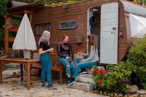 Cozy Caravan Next To Minizoo