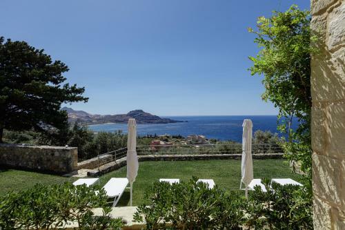 Fotinari Livadia Villa With Exclusive Sea View