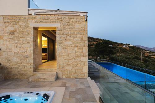 Fotinari Livadia Villa With Exclusive Sea View