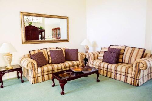 Villa Golf Preserve Private Home