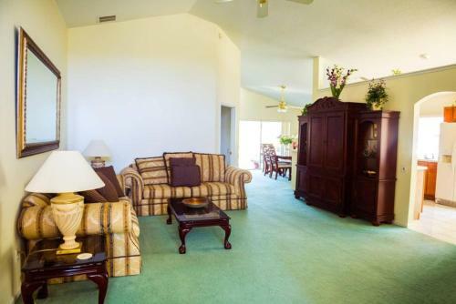 Villa Golf Preserve Private Home