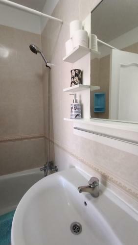 Apartamento Frente A Playa de El M�dano 1