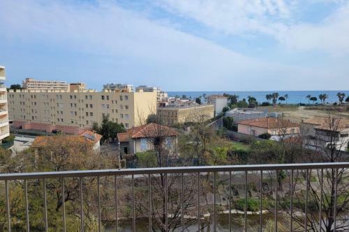 Apartamento Nice 32 M With All Comfort-balcon-view On The Sea