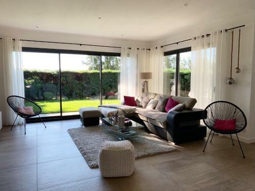 Villa Moderne En Provence