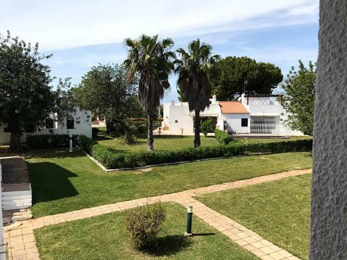 Apartamento �asis - Pedras D' El Rei T0